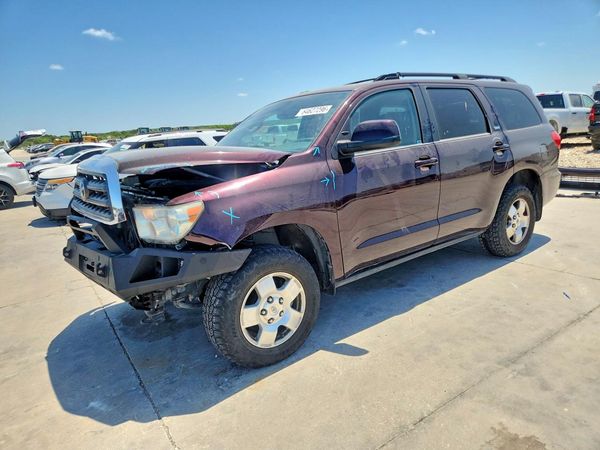 2015 TOYOTA SEQUOIA SR5 Grade