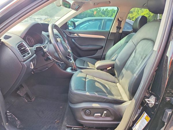 2016 AUDI Q3 quattro Premium Plus
