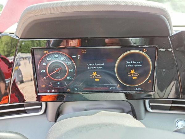 2022 HYUNDAI ELANTRA SEL w/Convenience Pkg