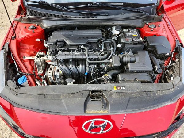 2022 HYUNDAI ELANTRA SEL w/Convenience Pkg