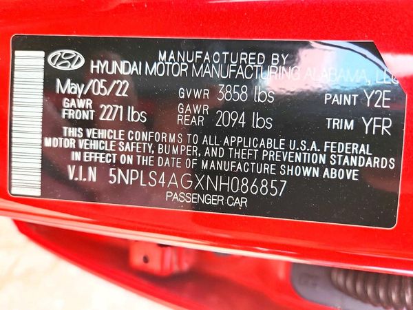 2022 HYUNDAI ELANTRA SEL w/Convenience Pkg