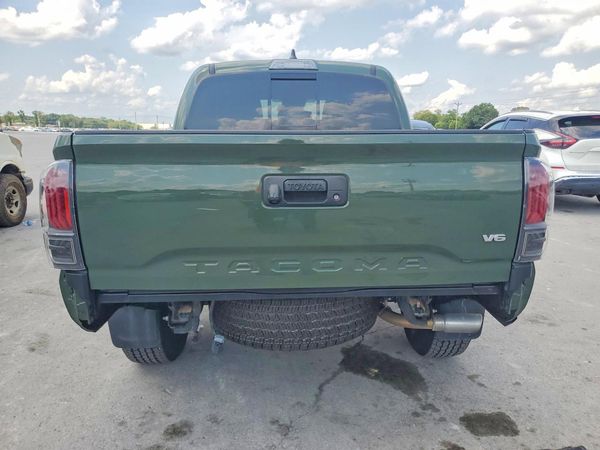 2021 TOYOTA TACOMA SR5