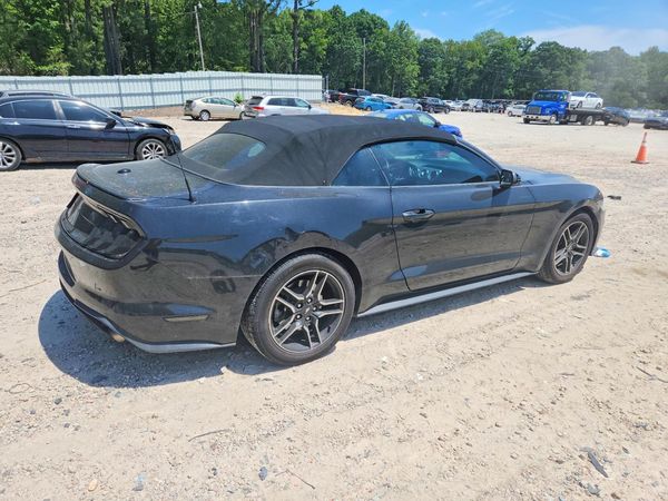 2022 FORD MUSTANG