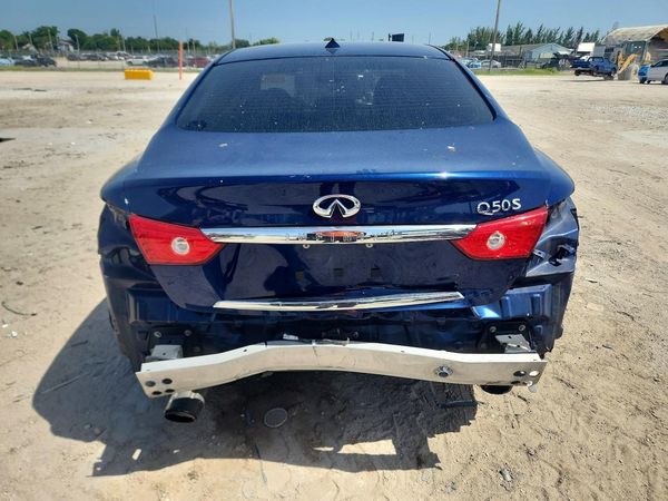2017 INFINITI Q50