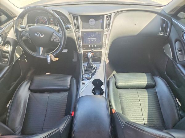2017 INFINITI Q50