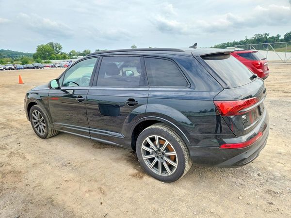 2023 AUDI Q7