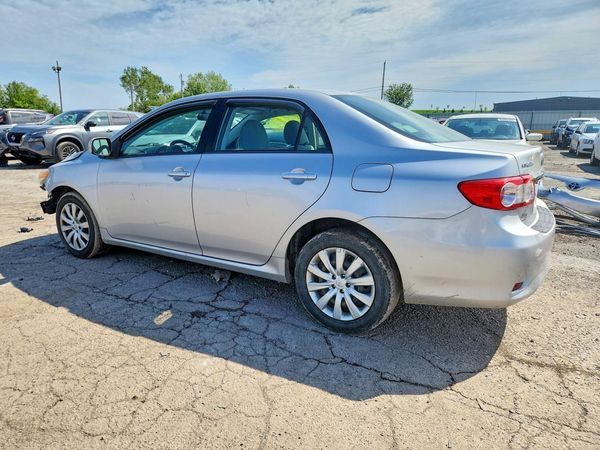 2012 TOYOTA COROLLA