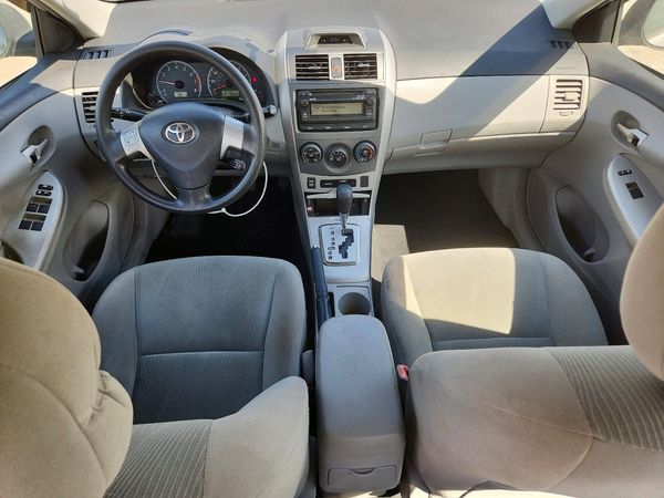 2012 TOYOTA COROLLA