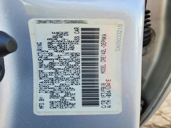 2012 TOYOTA COROLLA