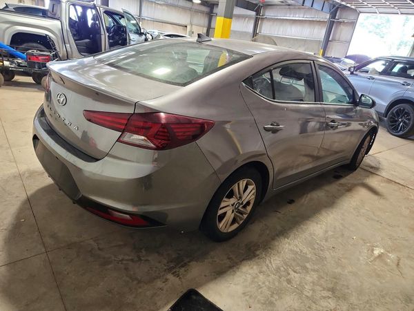 2019 HYUNDAI ELANTRA