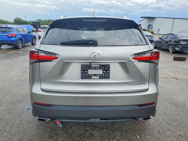 2015 LEXUS NX 200t Luxury