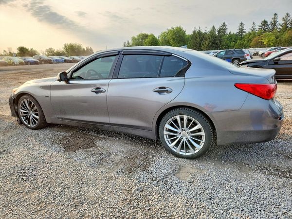 2016 INFINITI Q50
