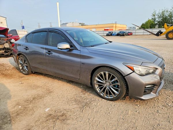 2016 INFINITI Q50