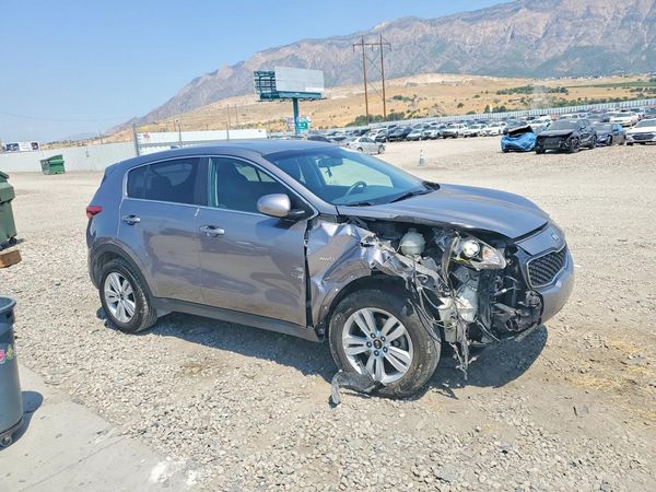 2017 KIA SPORTAGE LX
