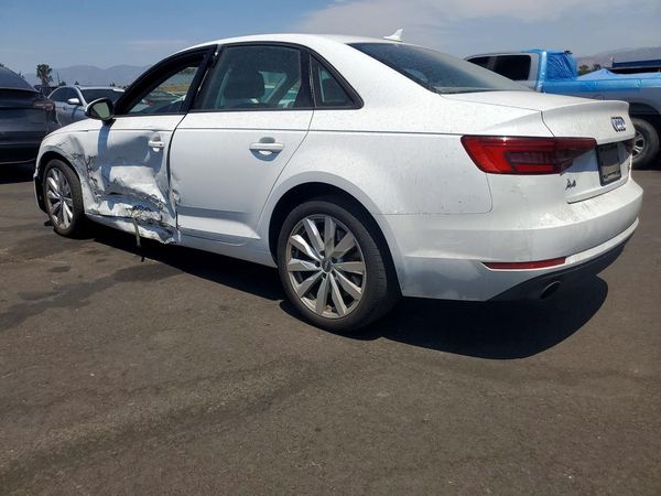 2017 AUDI A4 quattro Premium