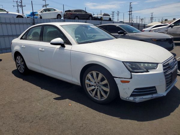 2017 AUDI A4 quattro Premium