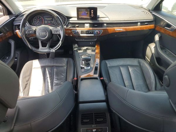 2017 AUDI A4 quattro Premium
