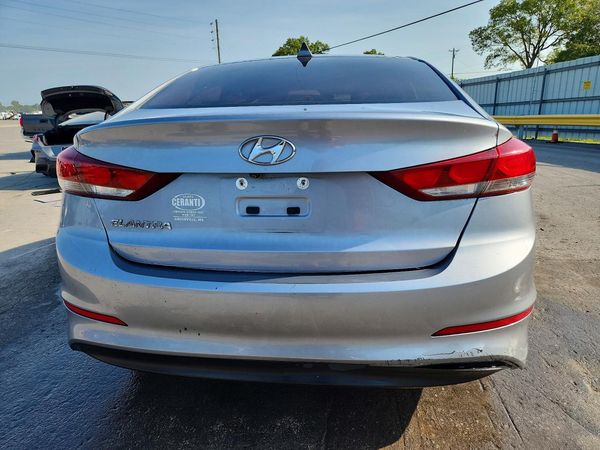2017 HYUNDAI ELANTRA