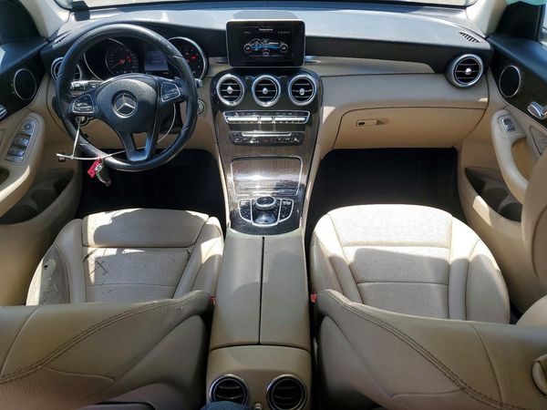 2017 MERCEDES-BENZ GLC GLC300
