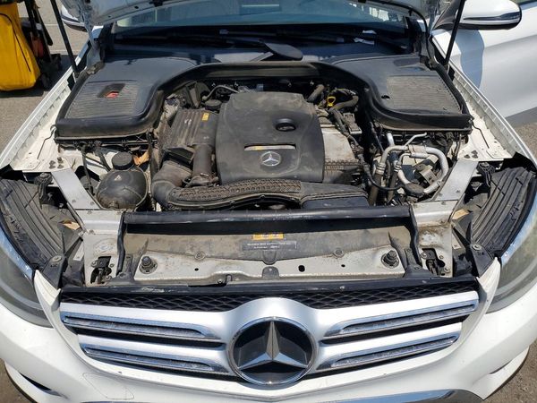 2017 MERCEDES-BENZ GLC GLC300