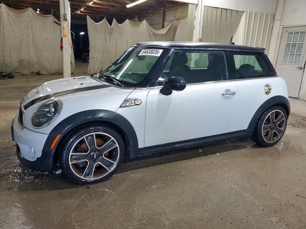 2012 MINI COOPER