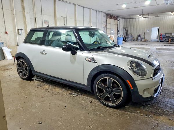 2012 MINI COOPER