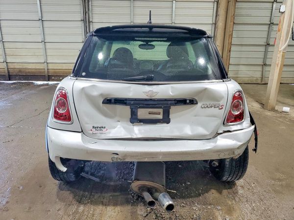 2012 MINI COOPER
