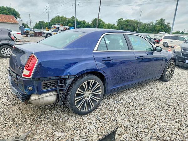 2013 CHRYSLER 300 300S V6
