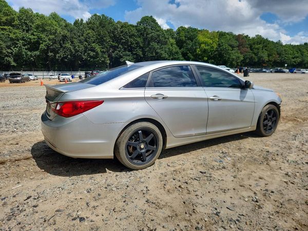 2012 HYUNDAI SONATA