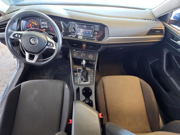 2019 VOLKSWAGEN JETTA S, SE, R-Line