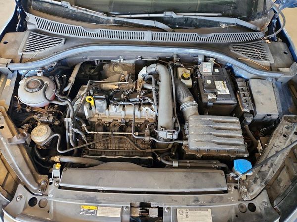 2019 VOLKSWAGEN JETTA S, SE, R-Line