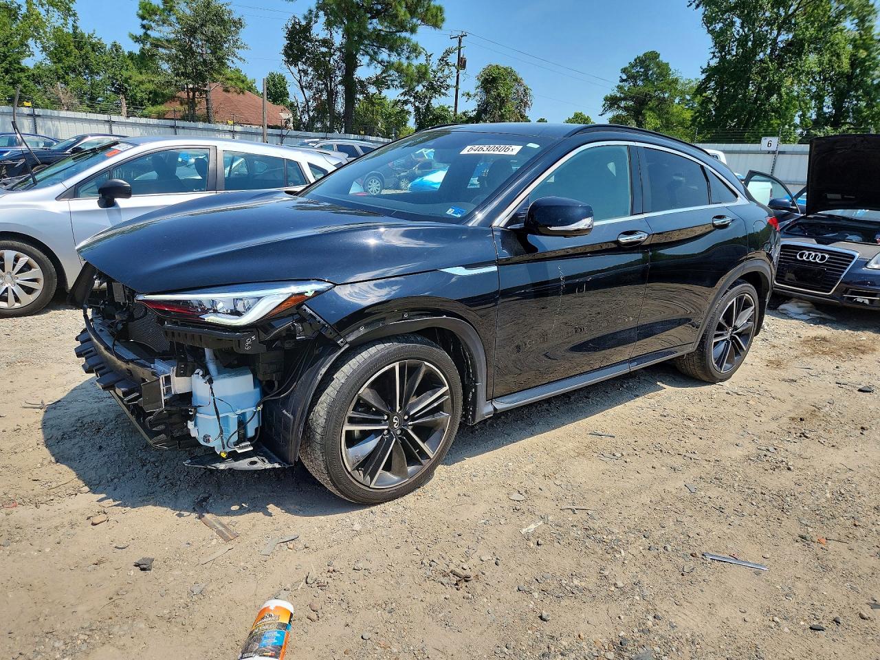 2022 INFINITI QX55 Essential