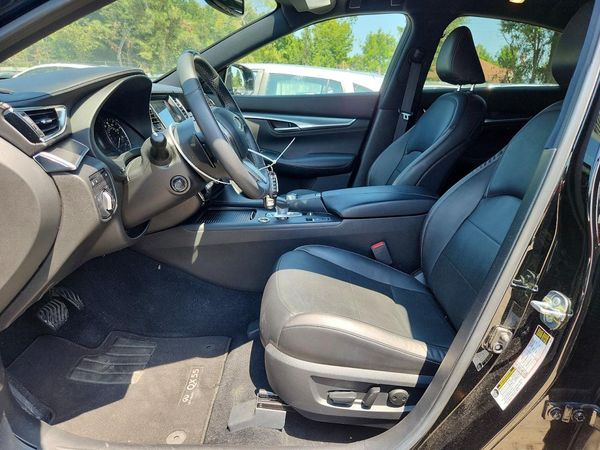 2022 INFINITI QX55 Essential