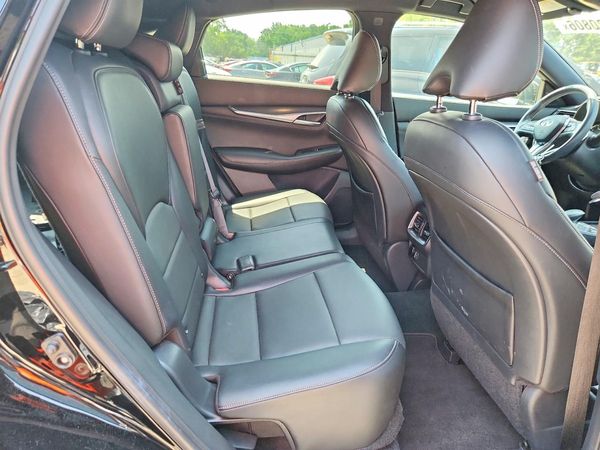 2022 INFINITI QX55 Essential