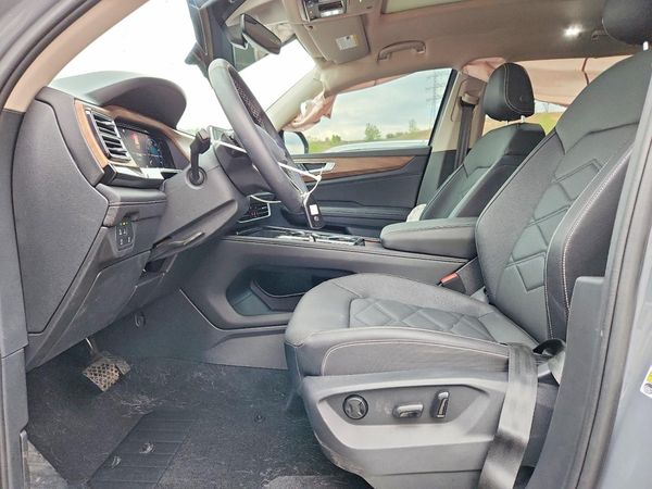 2025 VOLKSWAGEN ATLAS