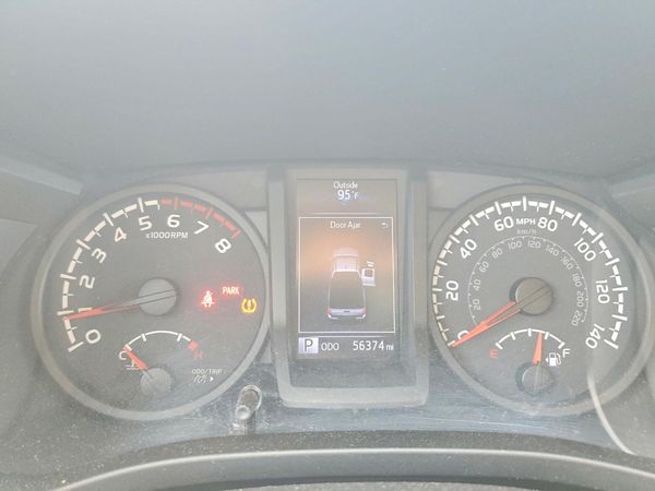2021 TOYOTA TACOMA SR5