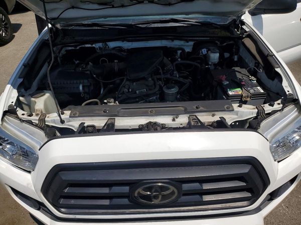 2021 TOYOTA TACOMA SR5