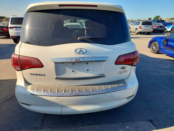 2015 INFINITI QX80