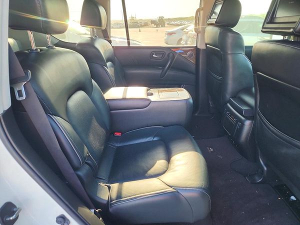 2015 INFINITI QX80