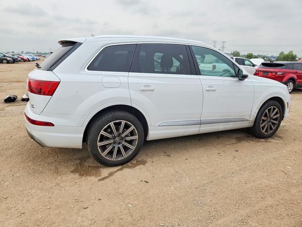2017 AUDI Q7 quattro Premium Plus