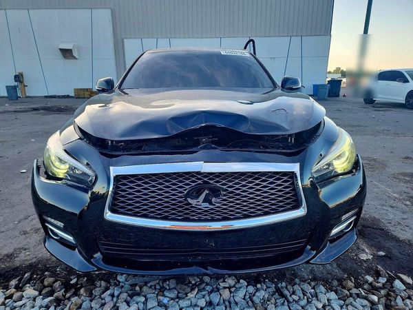 2017 INFINITI Q50