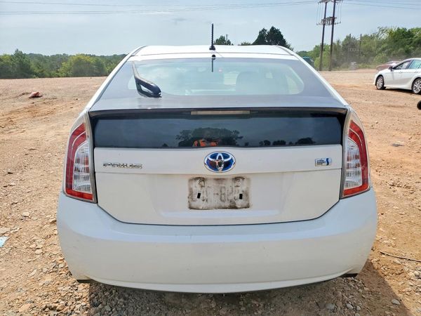 2014 TOYOTA PRIUS