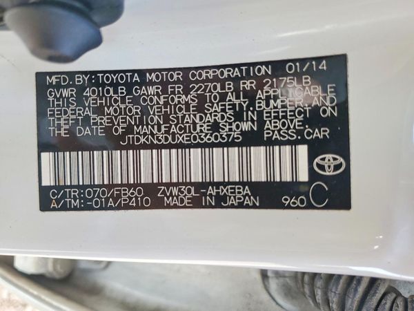 2014 TOYOTA PRIUS