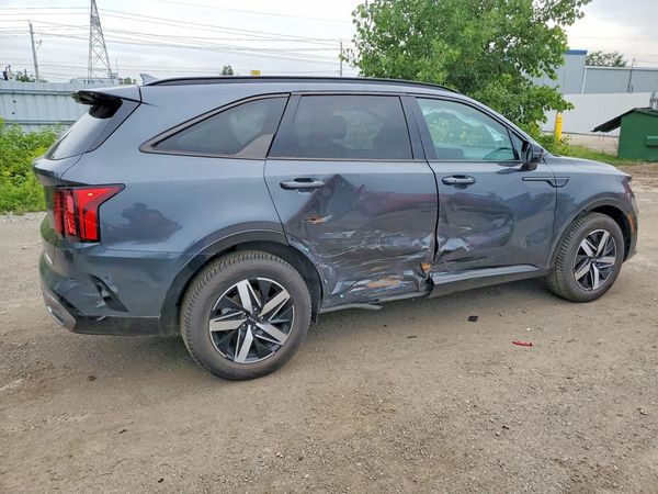 2023 KIA SORENTO