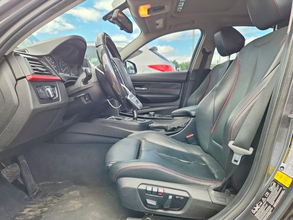 2015 BMW 320