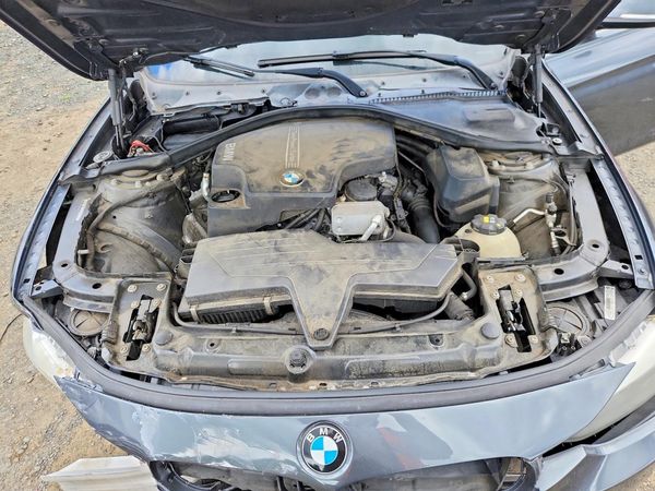 2015 BMW 320