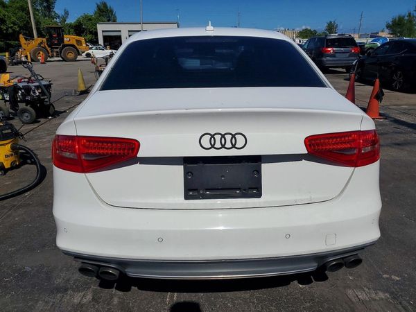 2013 AUDI S4 quattro Premium Plus