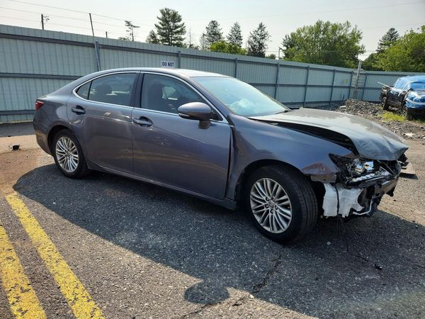 2013 LEXUS ES