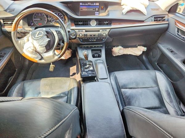 2013 LEXUS ES