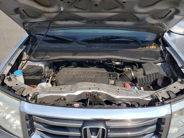 2014 HONDA PILOT EX — Engine bay